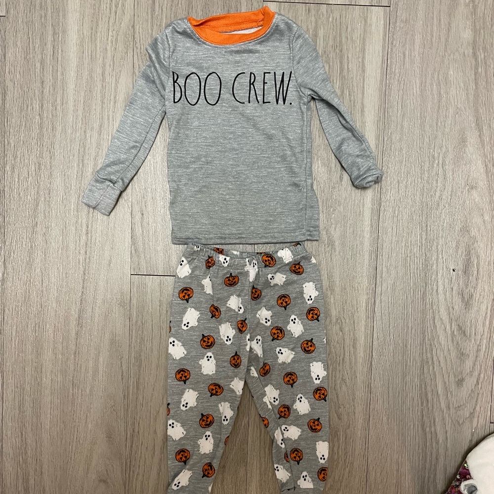 Rae Dunn Halloween 🎃 pj set